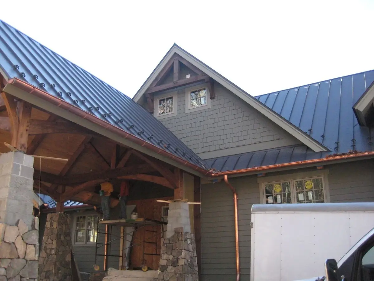 Craftsman Roofing team delivering quality roofing work in Bakerton
